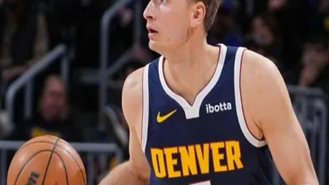 陈雨菲2-0击败四号种子，女单决赛在望，力争赛季首冠！