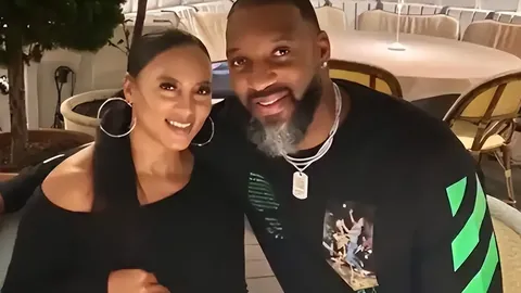 丘索维金娜50岁再夺冠，人民日报公众号报道赛事盛况